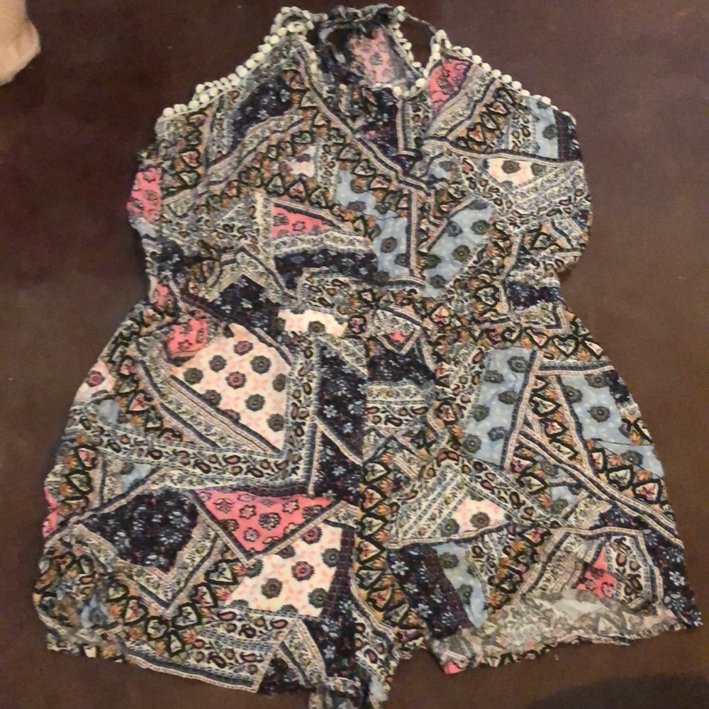 This is a jump suit that is extra large from rue21